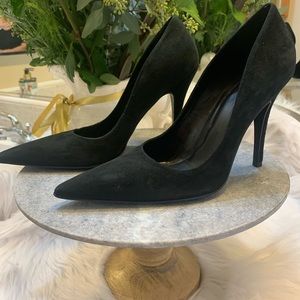 NWOT Aldo black suede pointy toe stiletto pump